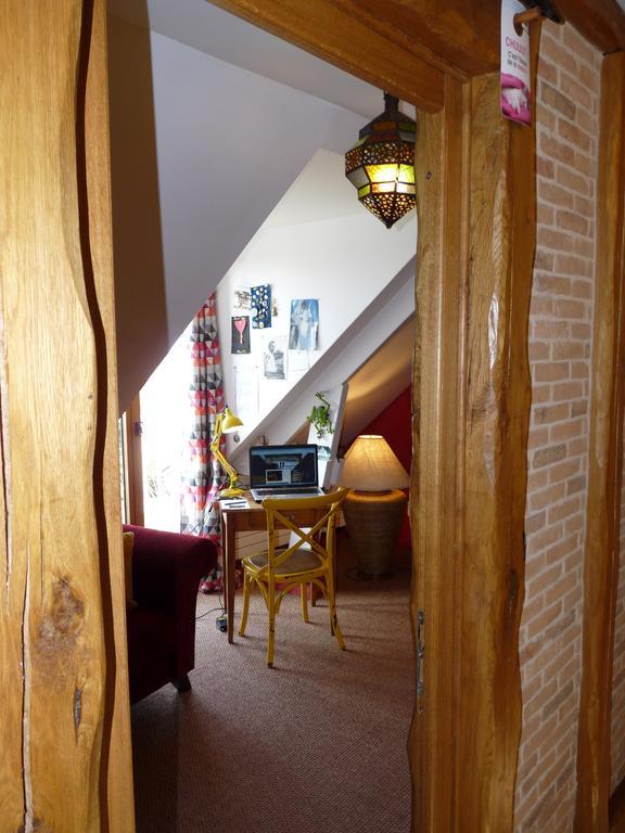 Chambres d'Hôtes La Bréachère Yvre-l'Eveque Exterior foto
